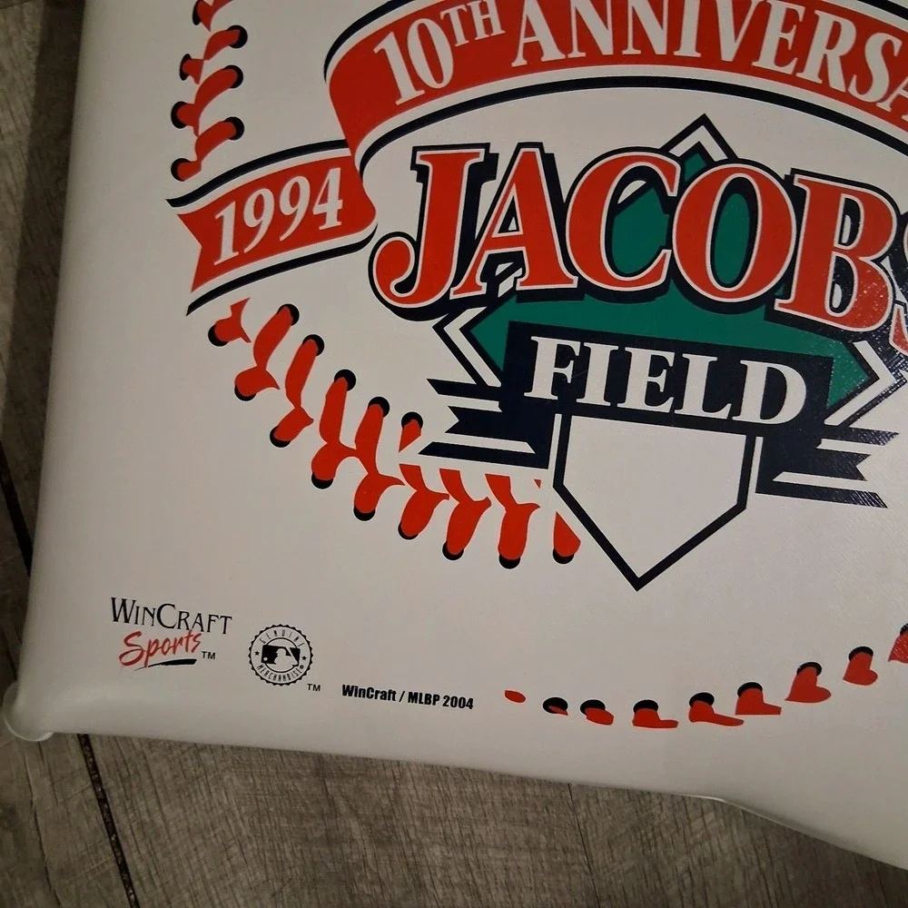 Vintage MLB Cleveland Indians Baseball Jacob's‎ Field Seat Cushion Damaged